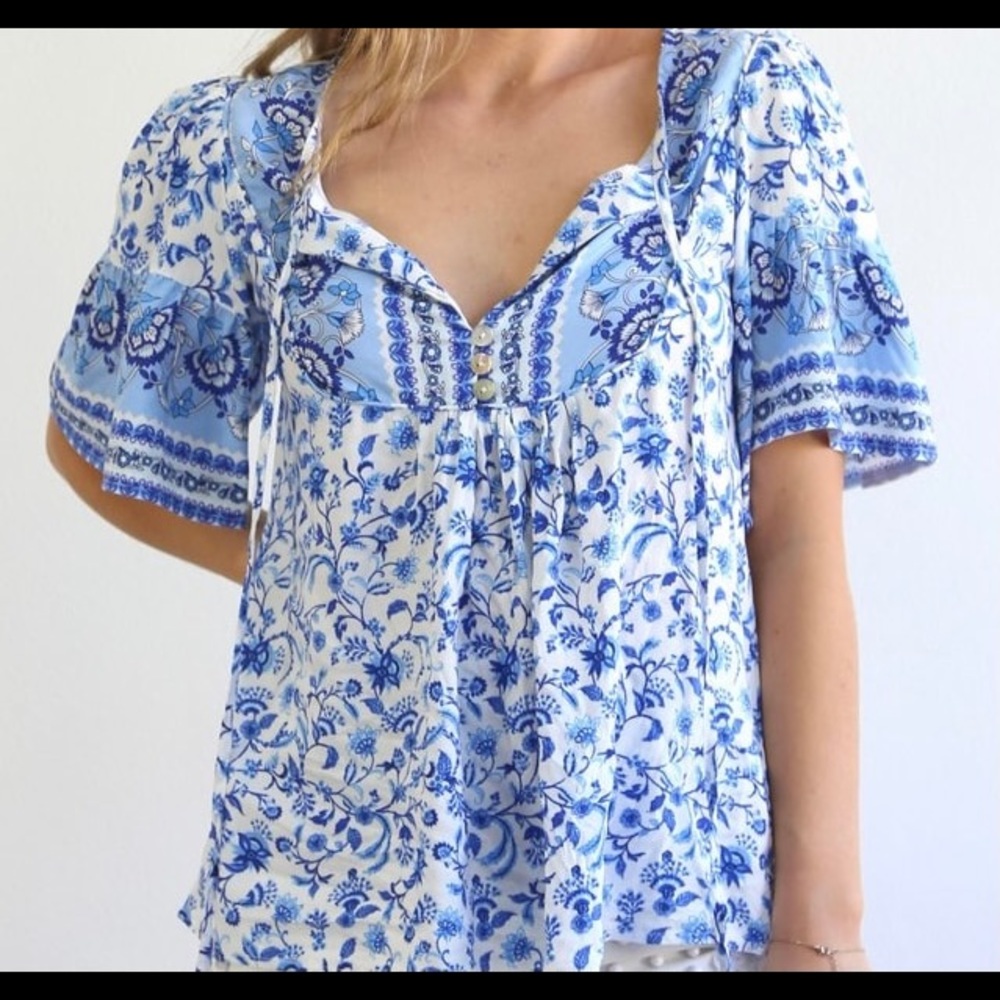 Salty Bright blue print flowy blouse